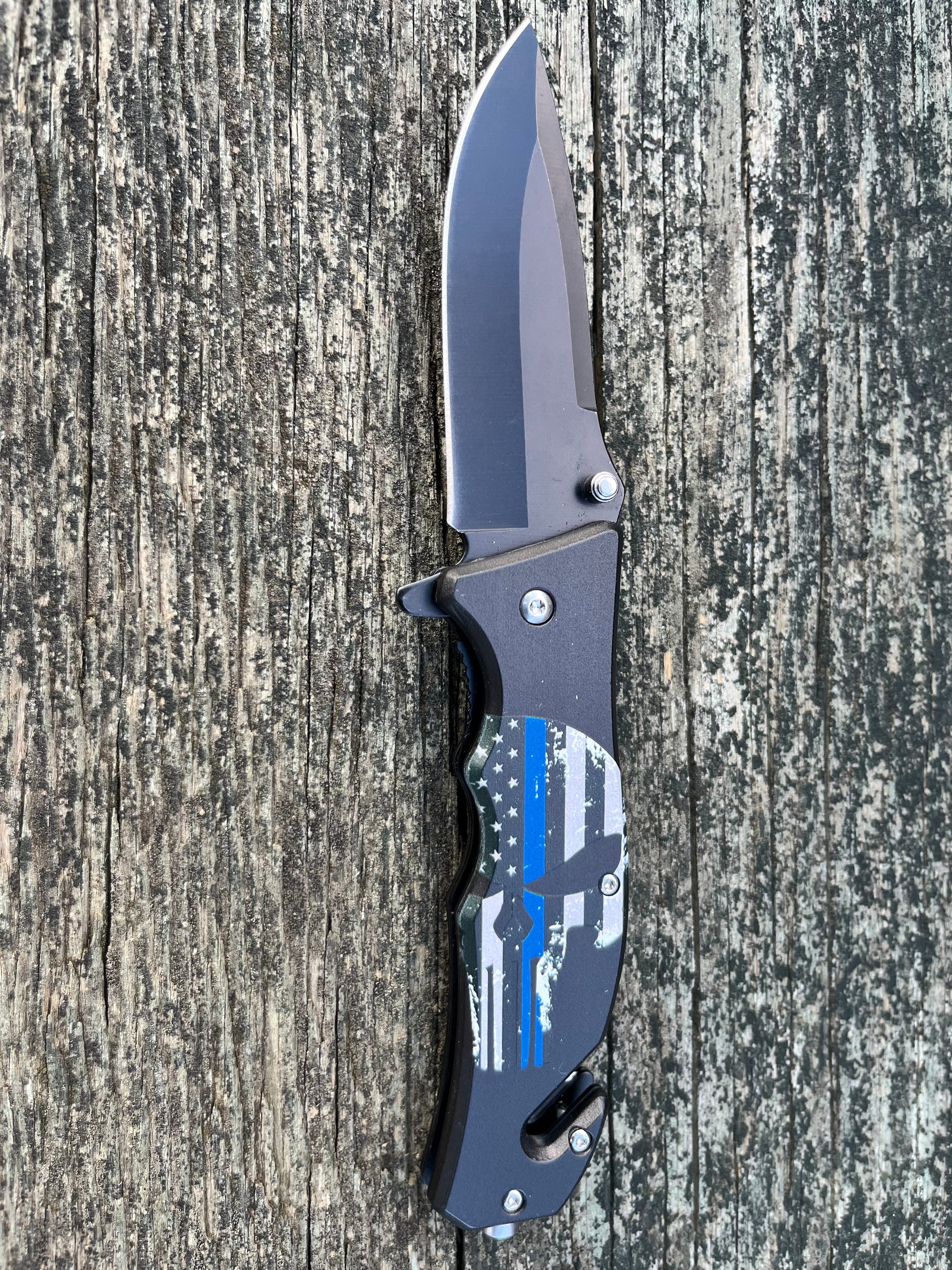 4.75" Closed Blue Skull Punisher Spring Assisted Rescue Folding Knife